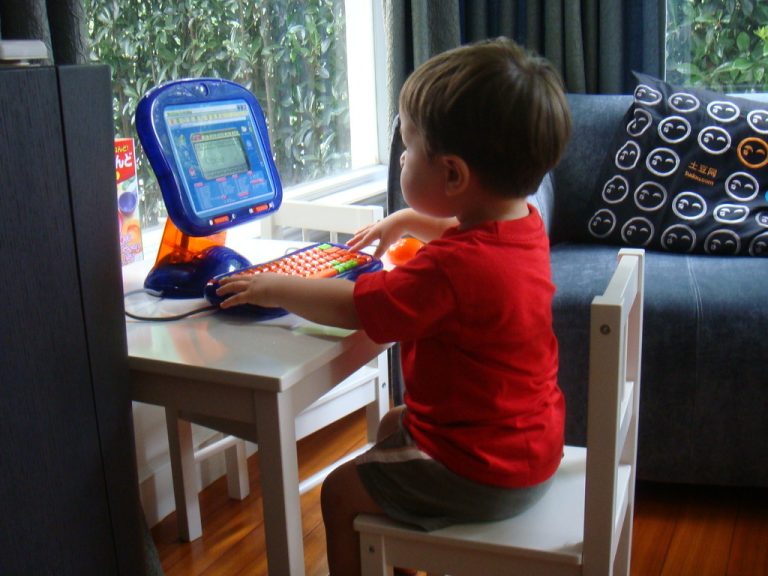 Educational Gadgets That Will Make You a Better Teacher