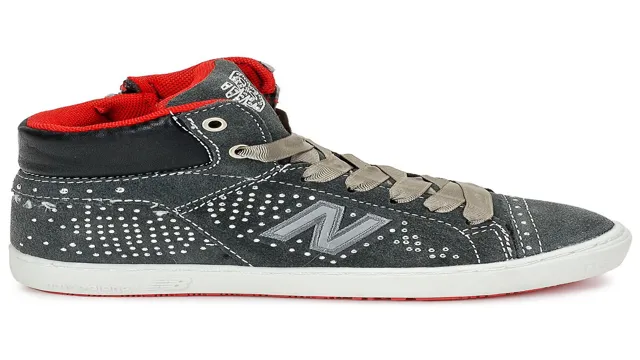 kids new balance lifestyle grey sneakers