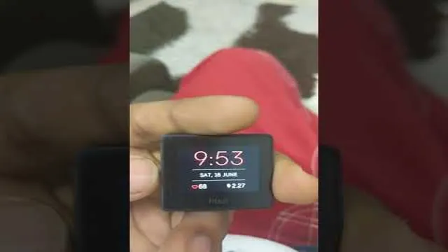 fitbit blaze showing wrong time